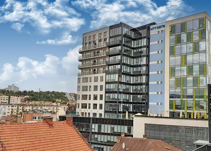 アパート Cozy Penthouse In A New Business Building In City Center. Free Private Parking